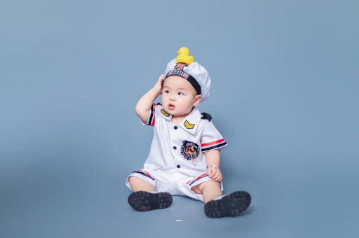 广水宝宝老摇头怎么回事